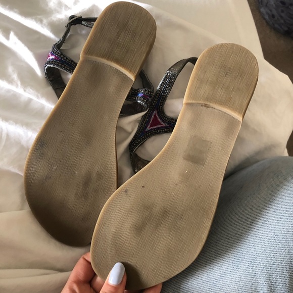 Cute, colourful summer sandals! - Picture 4 of 5